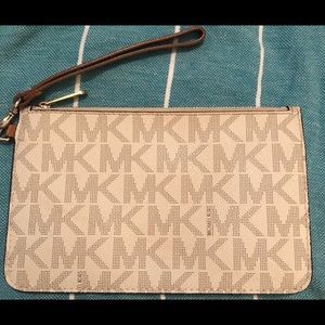 Michael Kors Clutch/Wristlet
